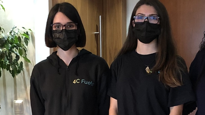 Dos jóvenes vecinas de Leganés, medalla de oro en una competición científica del MIT