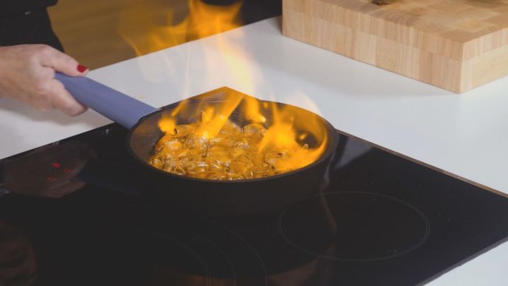 Espaguetis negros mar y montaña