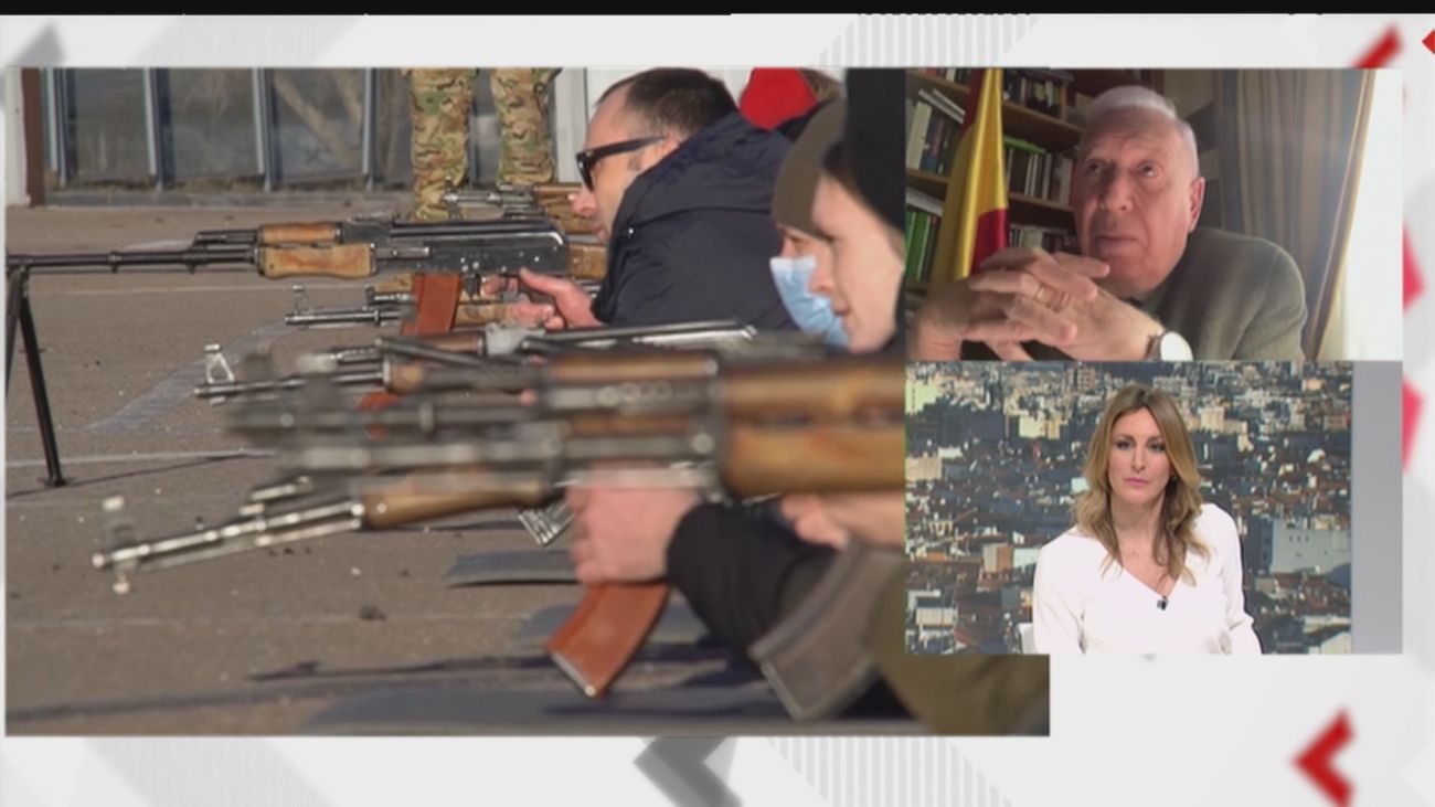 Margallo descarta una guerra en Ucrania: "Debemos estar poco preocupados"