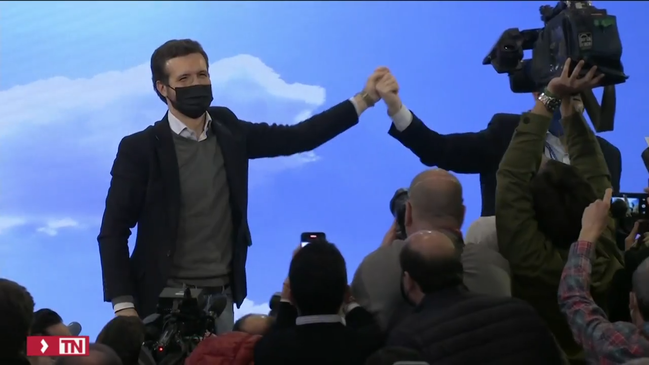 Primeros tanteos agridulces entre el PP y Vox para entablar una negociación de gobernabilidad en Castilla y León