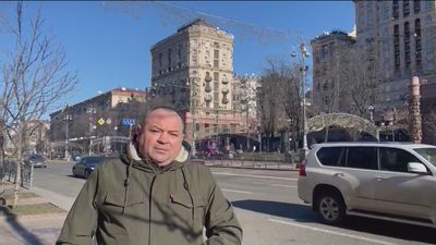 Los ucranianos que viven en Madrid se concentran este domingo en Plaza de España en repulsa por la amenaza rusa