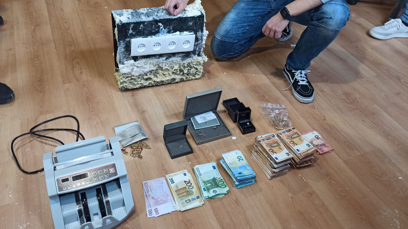Ocho detenidos en Madrid y Valladolid por estafar y blanquear dinero con criptomonedas
