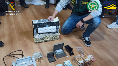 Ocho detenidos en Madrid y Valladolid por estafar y blanquear dinero con criptomonedas