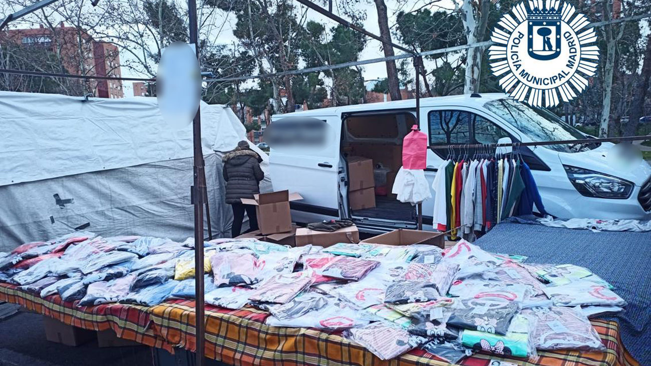 Mascarillas con deficiencias en un mercadillo