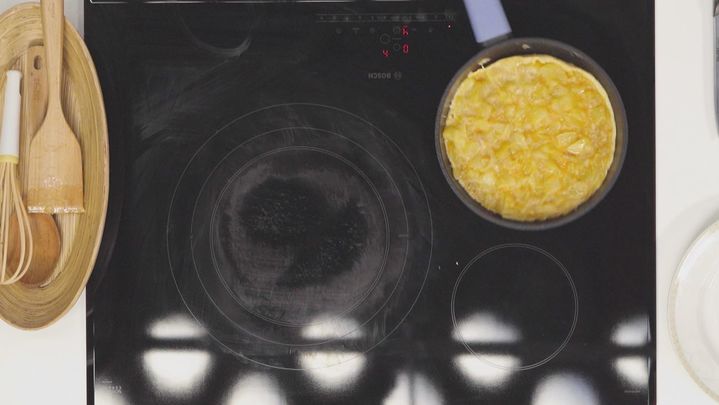 Receta de tortilla de patatas y croquetas al estilo Almeida