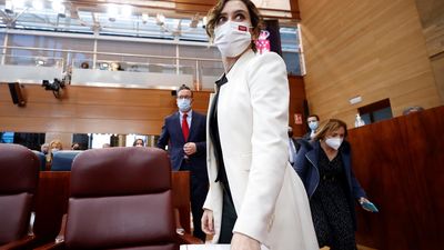 Ayuso: "Como no han podido ir contra mí, van contra lo más importante que tiene una persona, su familia"