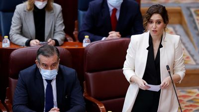 Ayuso: "La gente que crea empresas y empleo, en estos momentos no puede más"