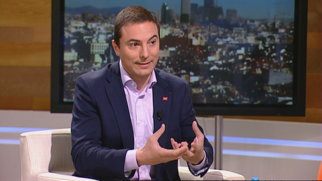 Juan Lobato: “Pedimos que la presidenta Ayuso dé la cara y comparezca en la Asamblea de Madrid”