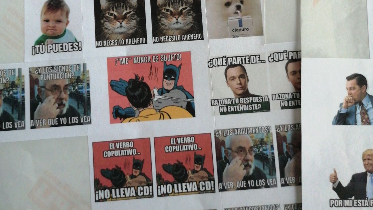 La profesora que usa memes para corregir exámenes y arrasa en Twitter