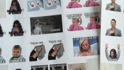 La profesora que usa memes para corregir exámenes y arrasa en Twitter