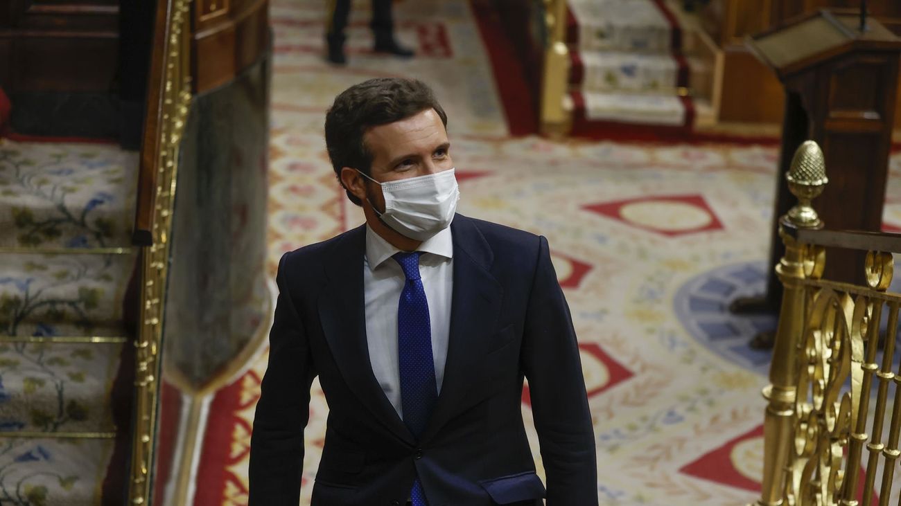 Las imágenes que son ya historia del Congreso: así fue la despedida de Casado