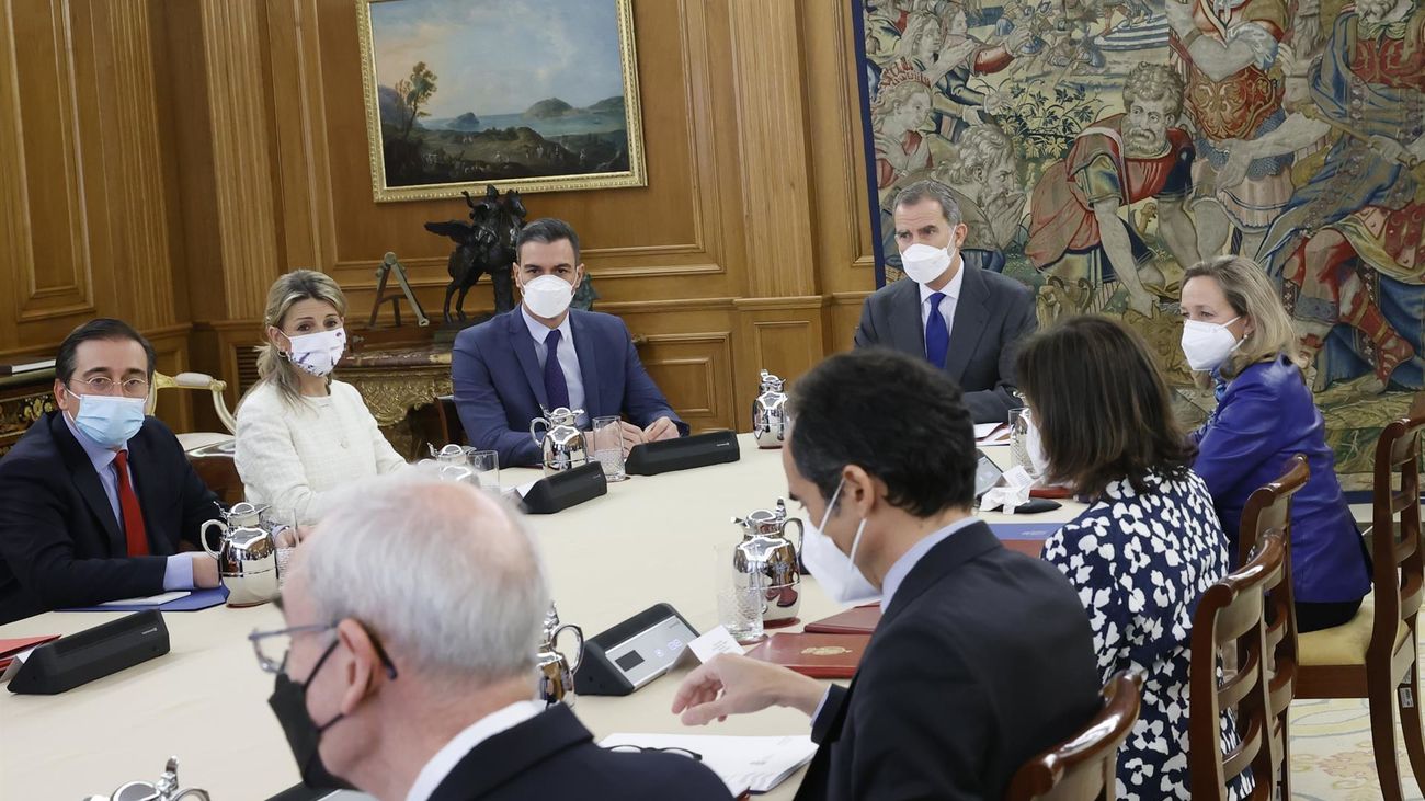 El rey Felipe VI preside en la Zarzuela la reunión del Consejo de Seguridad Nacional para analizar la situación en Ucrania