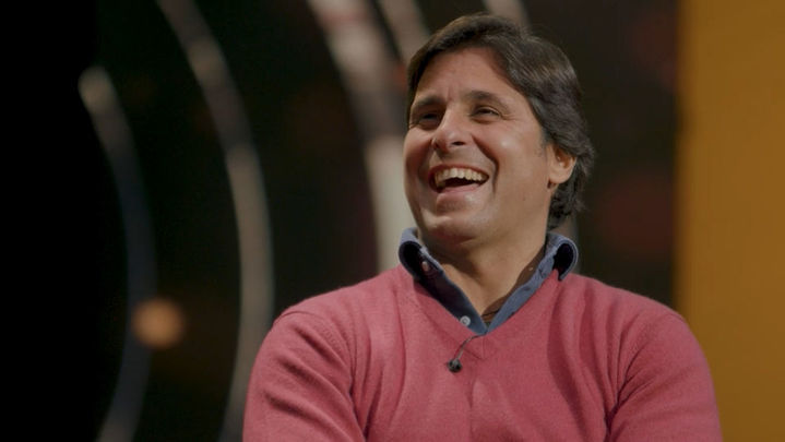 Fran Rivera, viéndo cómo Kiko toreaba por su primera vez / DIEZ MOMENTOS