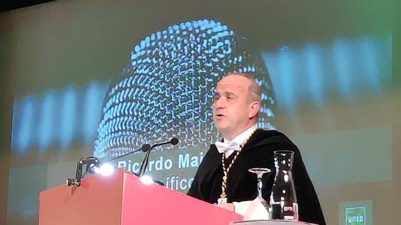 Ricardo Mairal, rector de la UNED