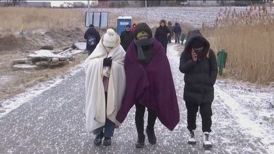 Una avalancha de refugiados ucranianos entra a la UE por Polonia