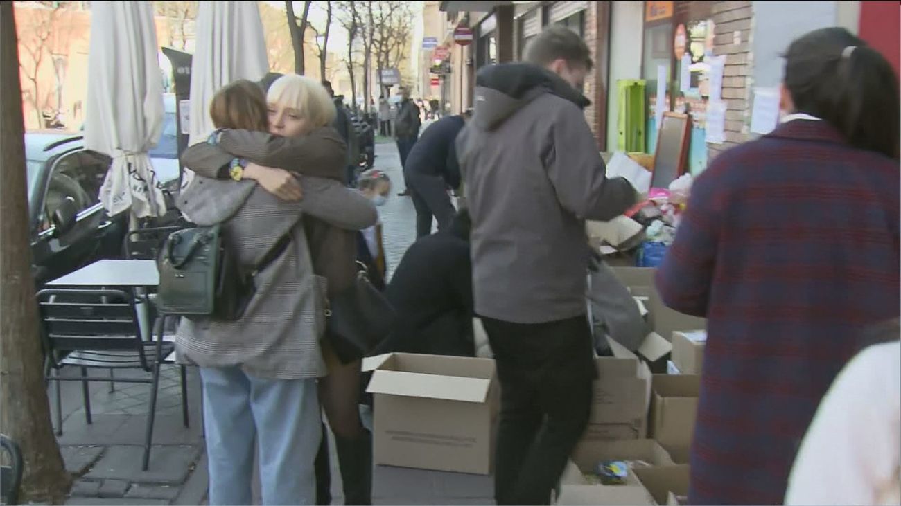 Crece la solidaridad con Ucrania en Madrid, donde ya están habilitados varios puntos para donación