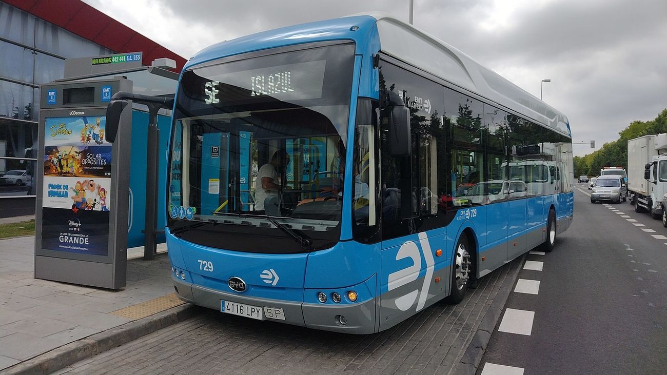 Autobús de la línea SE708 de la EMT
