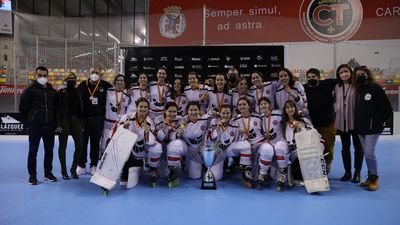 Tres Cantos, cuarto título consecutivo de la Copa de la Reina de hockey línea