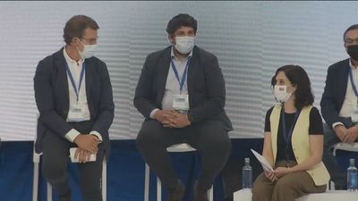 Ayuso agradece el "paso" que ha dado Feijoó y cree que solo hay "un camino para cambiar el Gobierno de Sánchez"