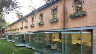 'Con los libros hasta el fin del mundo'... Empezando por el Retiro