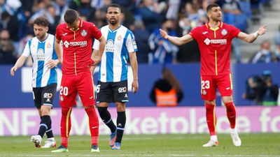 2-0. El Getafe frena su racha positiva ante el Espanyol
