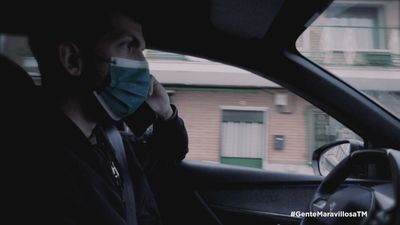 Una cámara oculta para denunciar el uso del móvil al volante