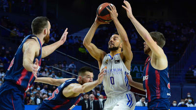 72-80. La crisis del Real Madrid no toca fondo, derrota en casa ante el Baskonia