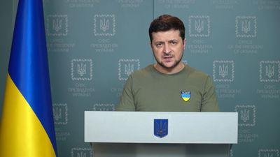 Zelenski dice que Rusia se prepara para bombardear la ciudad de Odesa