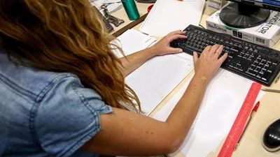 Técnicos de Hacienda lamentan que en Madrid las mujeres aún cobren casi 7.500 euros menos que los hombres