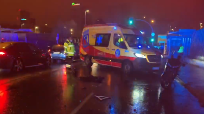 Herido grave un motorista de 25 años tras sufrir un accidente en Vallecas