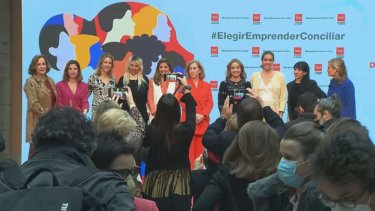 La Comunidad de Madrid reconoce la conciliación de maternidad y carrera premiando a Ona Carbonell, Paloma Blanco o Cristina Oria