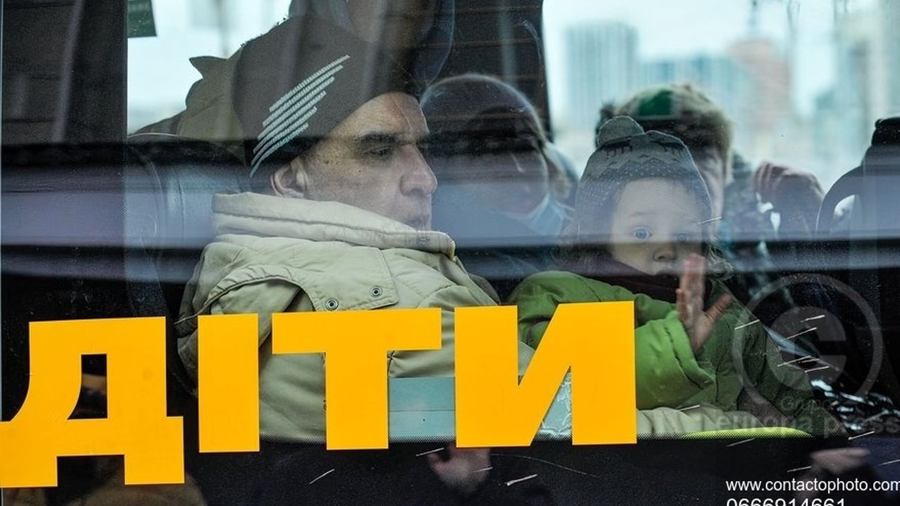 La evacuación de Sumy termina con éxito pero Mariúpol sigue bajo un asedio 'apocalíptico'