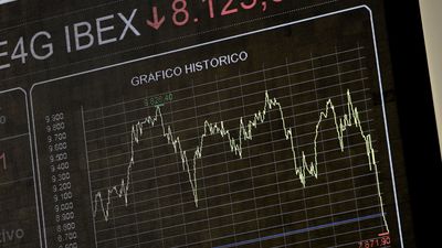 El Ibex 35 se muestra con optimismo y recupera terreno