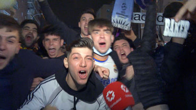 Fiesta blanca de madrugada en Cibeles para celebrar la victoria de Champions