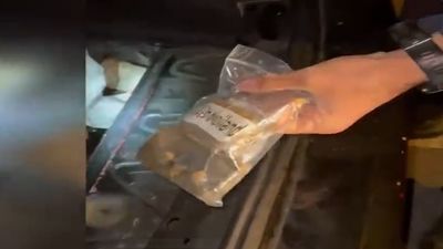 Detenido un conductor en Hortaleza con hachís y dinero en su vehículo