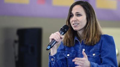 Belarra propone enviar 300 euros a las familias para ayudarles a pagar la luz y el gas