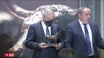Telemadrid recibe el Premio a la Difusión de la Tauromaquia