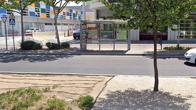 Hacer señas para parar el bus, un obstáculo para los ciegos