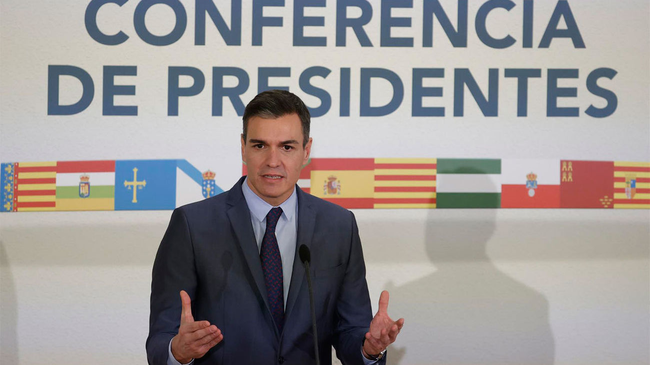 Sánchez avanza sin concreción, rebajas impositivas a sectores afectados por la guerra