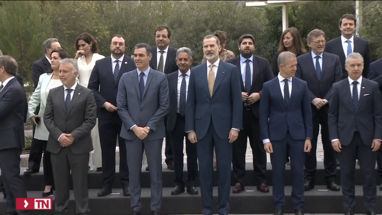 Gobierno y autonomías pactan rebajas fiscales para mitigar el impacto de los precios de la energía