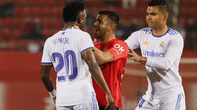 0-3. El Real Madrid se dispara en la clasificación al ritmo de Vinicius y Benzema