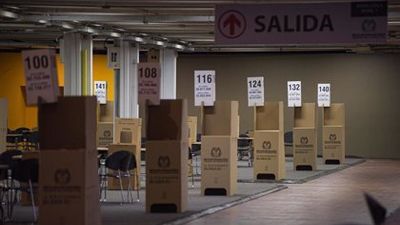 Petro, Gutiérrez y Fajardo lideran las consultas en las elecciones de Colombia