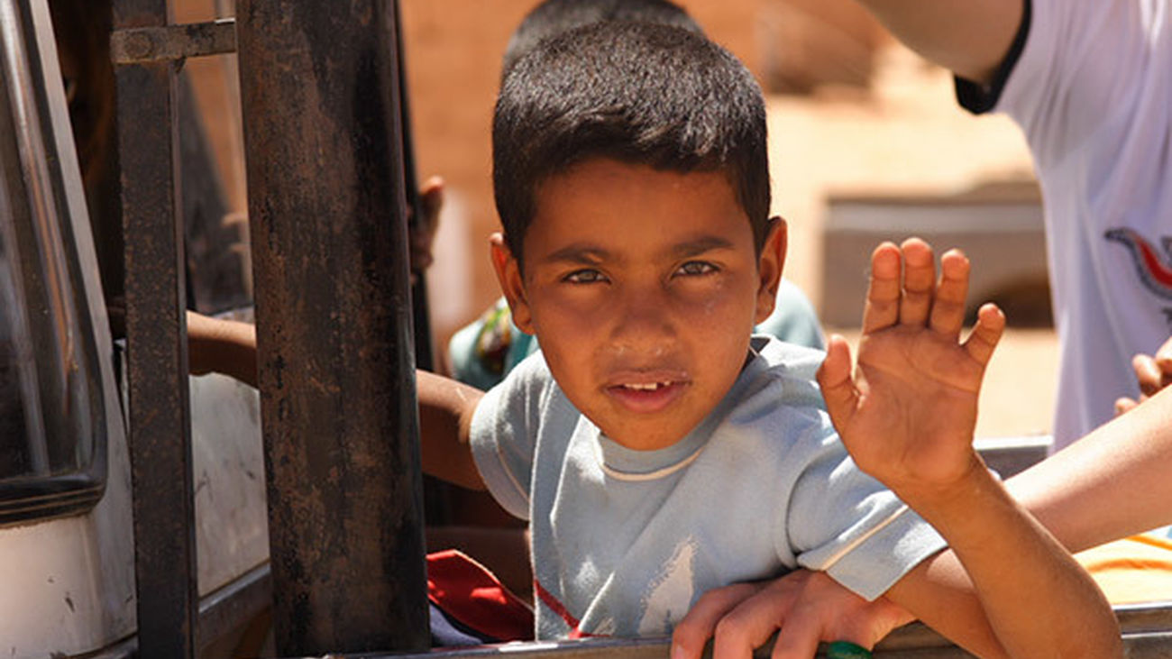 Un niño en uno de los campos de refugiados del desierto del Sáhara