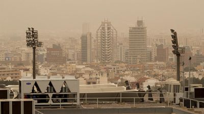 Interstellar, Dune, Mad Max, Breaking Bad... La lluvia de barro convierte Madrid en un escenario de cine