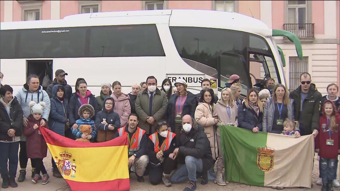 Cuarenta y cinco horas de viaje en autobús desde Ucrania a Boadilla del Monte