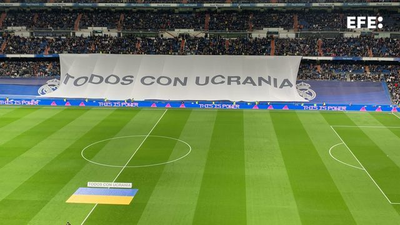 El Real Madrid dona un millón de euros y 13.000 prendas de abrigo para la población ucraniana