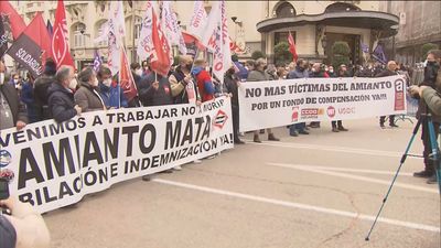 Trabajadores del Metro piden ayudas y protección por la exposición al amianto