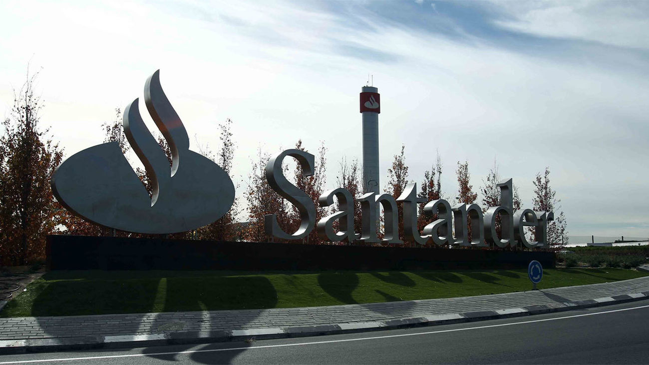 La Ciudad Financiera del Santander acoge a 30 niños ucranianos y sus familias