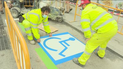 Madrid anuncia la mejora de las plazas de aparcamiento para personas con movilidad reducida