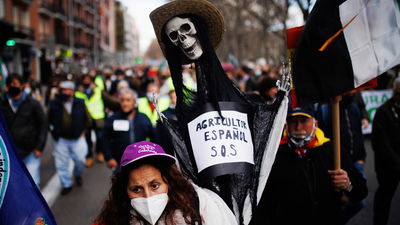 Carmen Quintanilla: "Al mundo rural se nos está apartando de tener una vida digna"